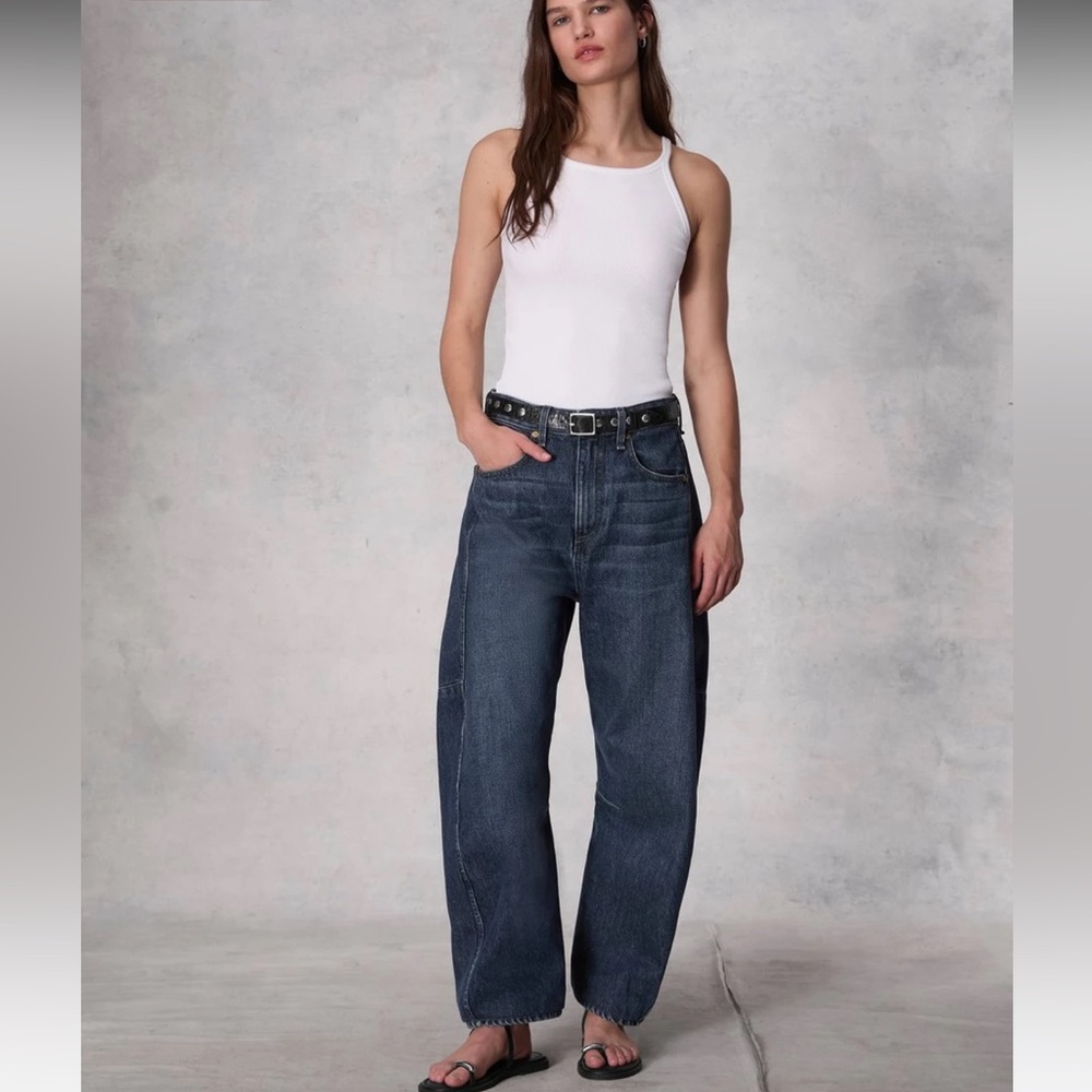 Charlie Ankle Barrel-Leg Jean NWT